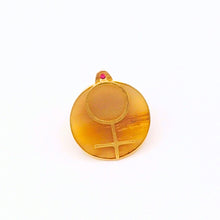 Load image into Gallery viewer, Venus Pendant